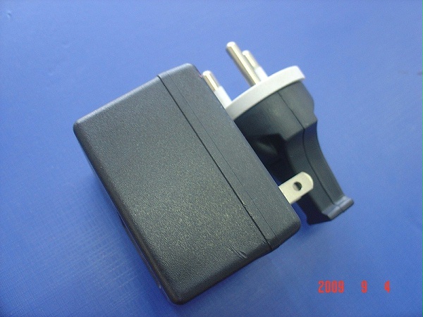 HC-3215D 双头定盘式超声波焊接机